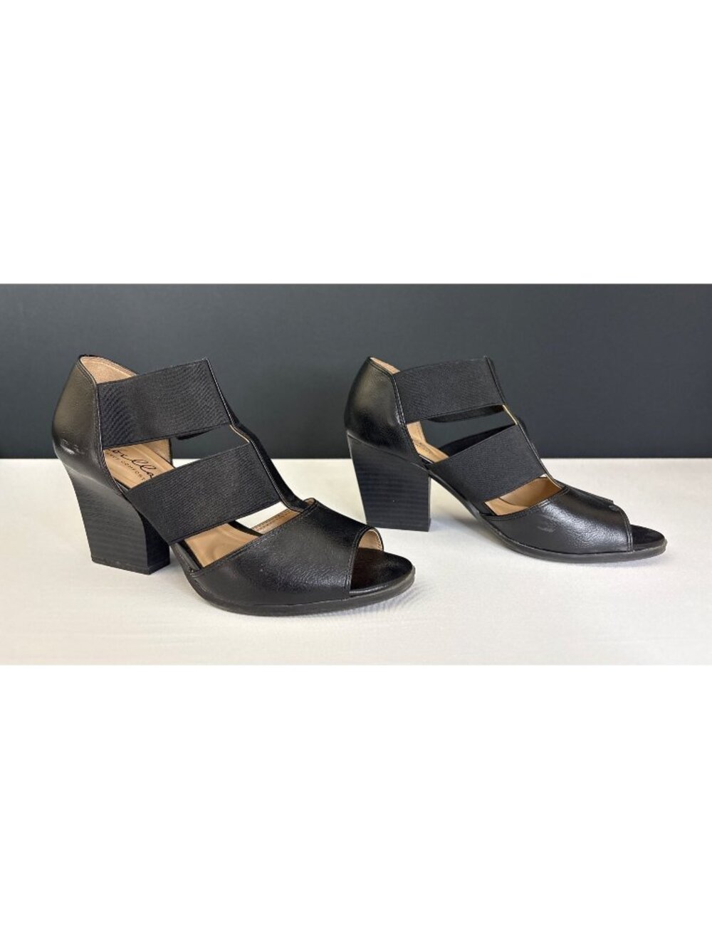 Abella True Comfort Black Open-Toe Block Heel Sandals Womens Size 7.5M Peep Toe